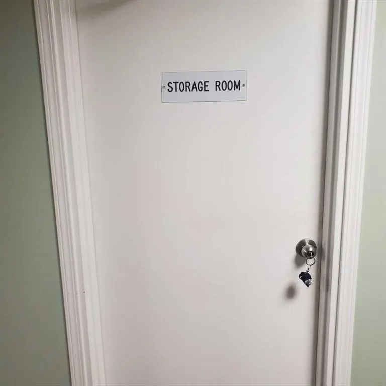 165 Manora Place NE, #222