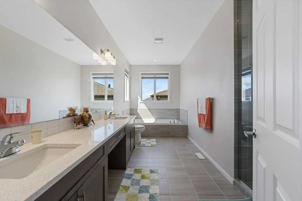 2091 Windbury Crescent SW