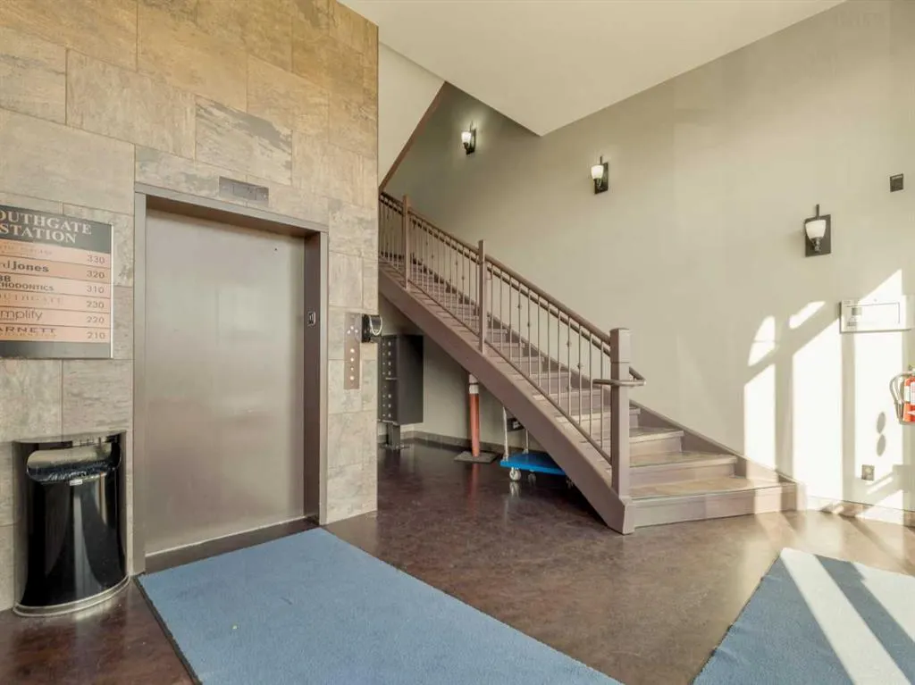 3120 32 Street S, #230