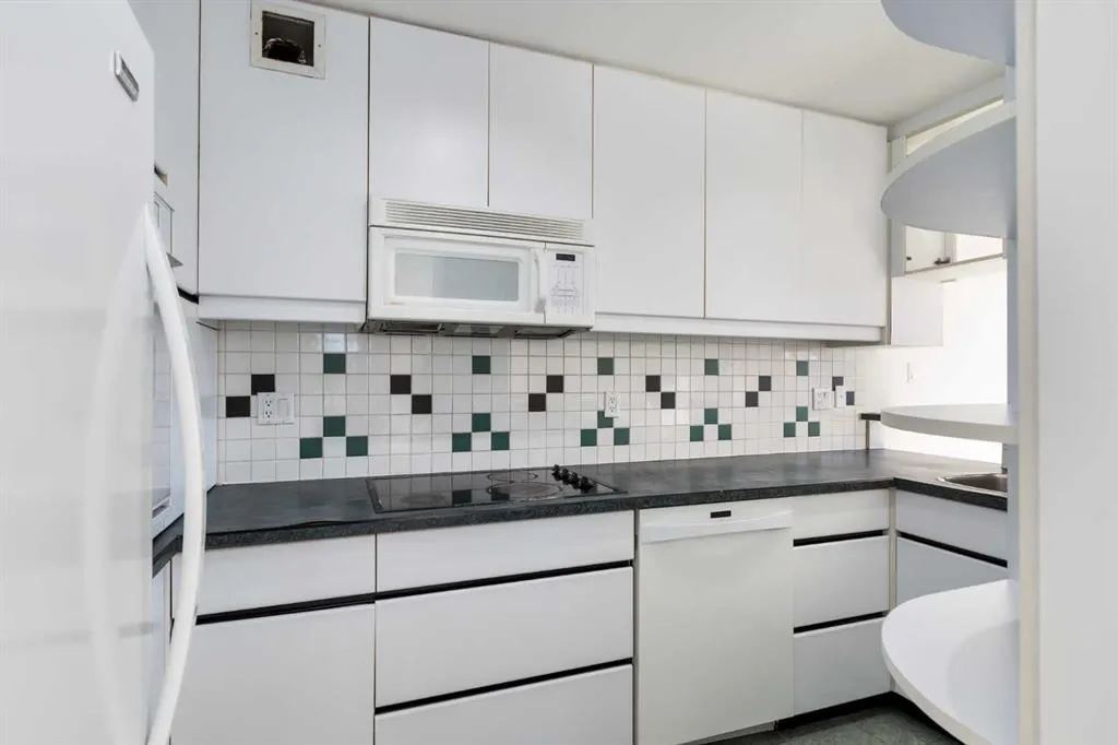 1334 14 Avenue SW, #605