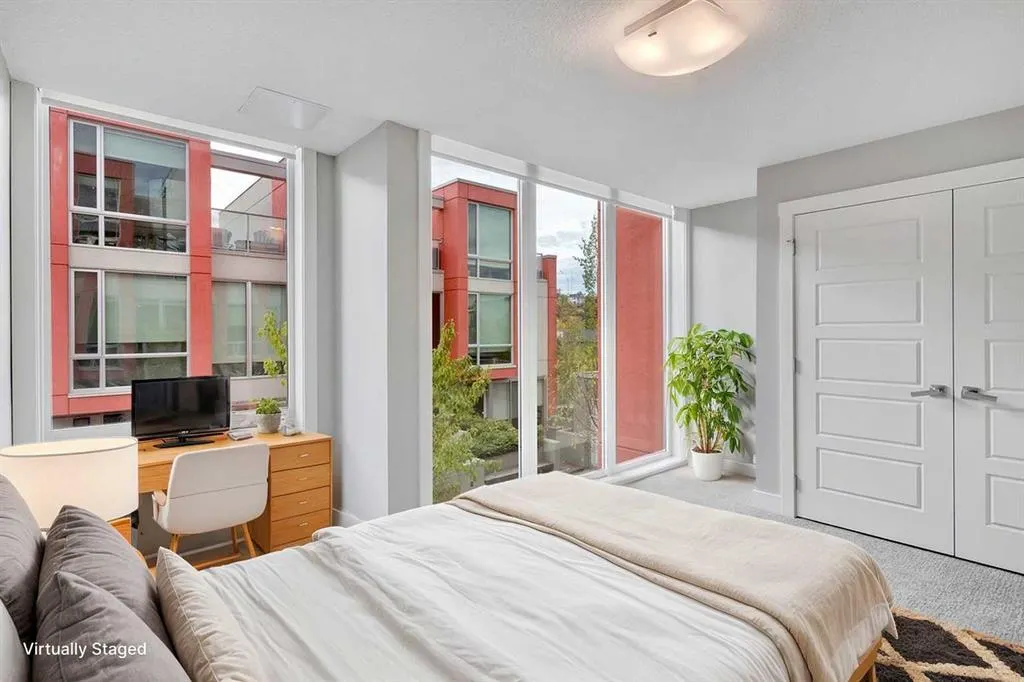 2717 17 Street SW, #208