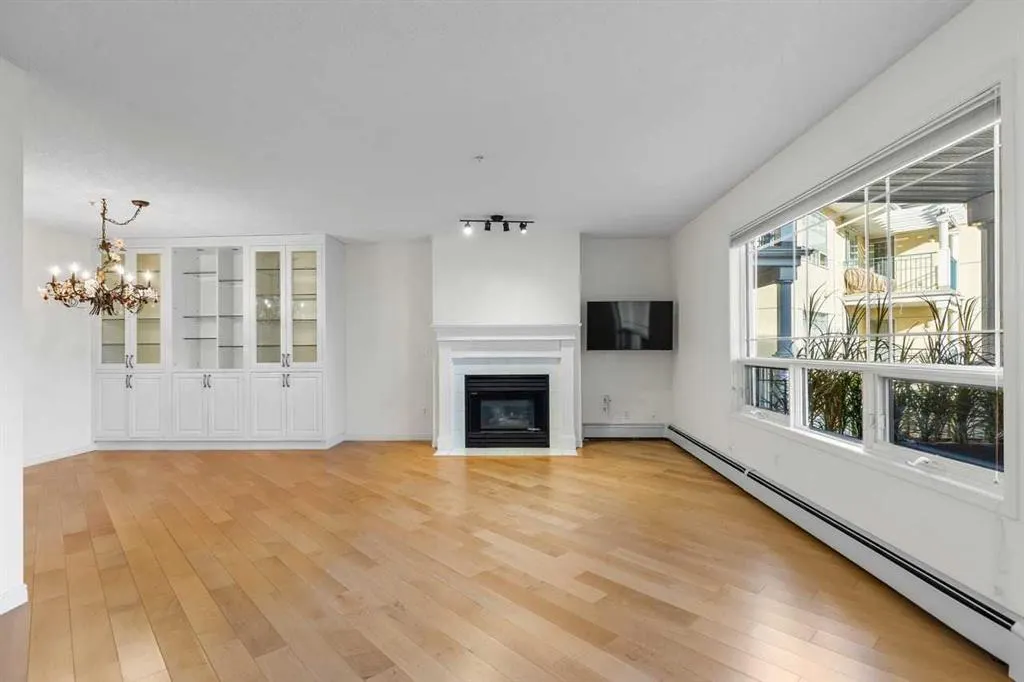 2144 Paliswood Road SW, #206