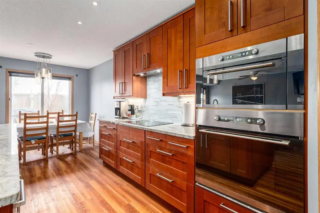 191 Panamount Heights NW