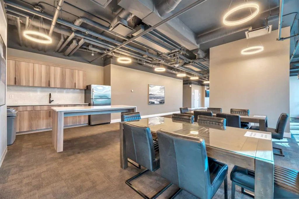 220 12 Avenue SE, #2405