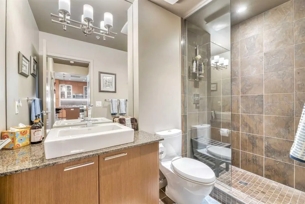 220 12 Avenue SE, #2405