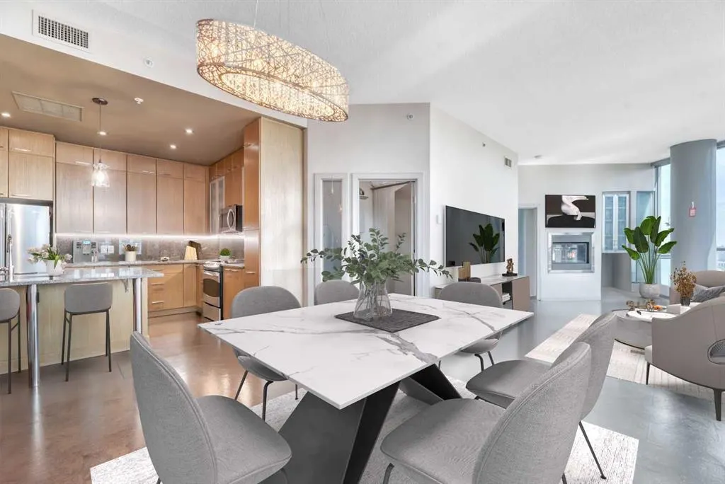 220 12 Avenue SE, #2405