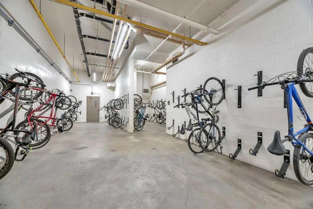 220 12 Avenue SE, #2405