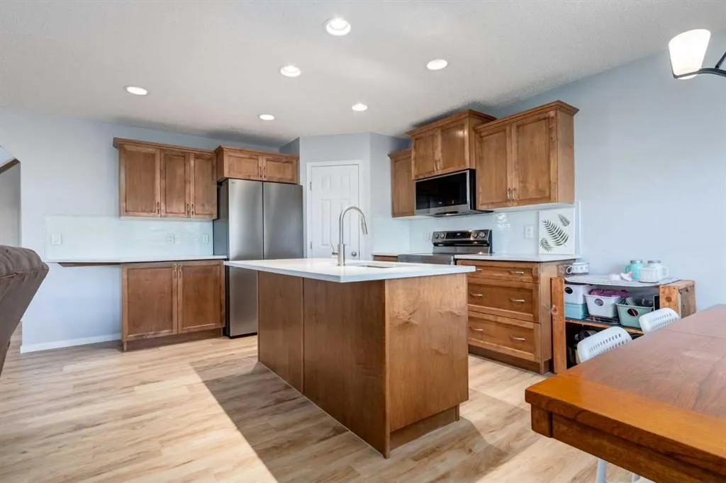 90 Tuscany Springs Hill NW