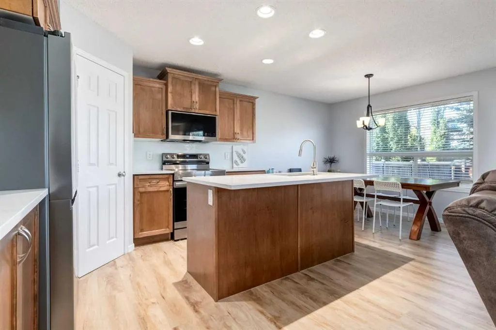 90 Tuscany Springs Hill NW