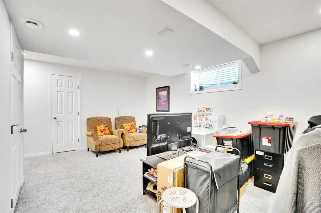 155 Covepark Green NE