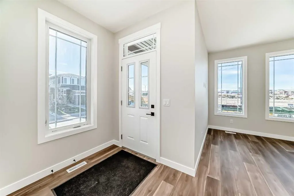 1001 Reynolds Crescent SW