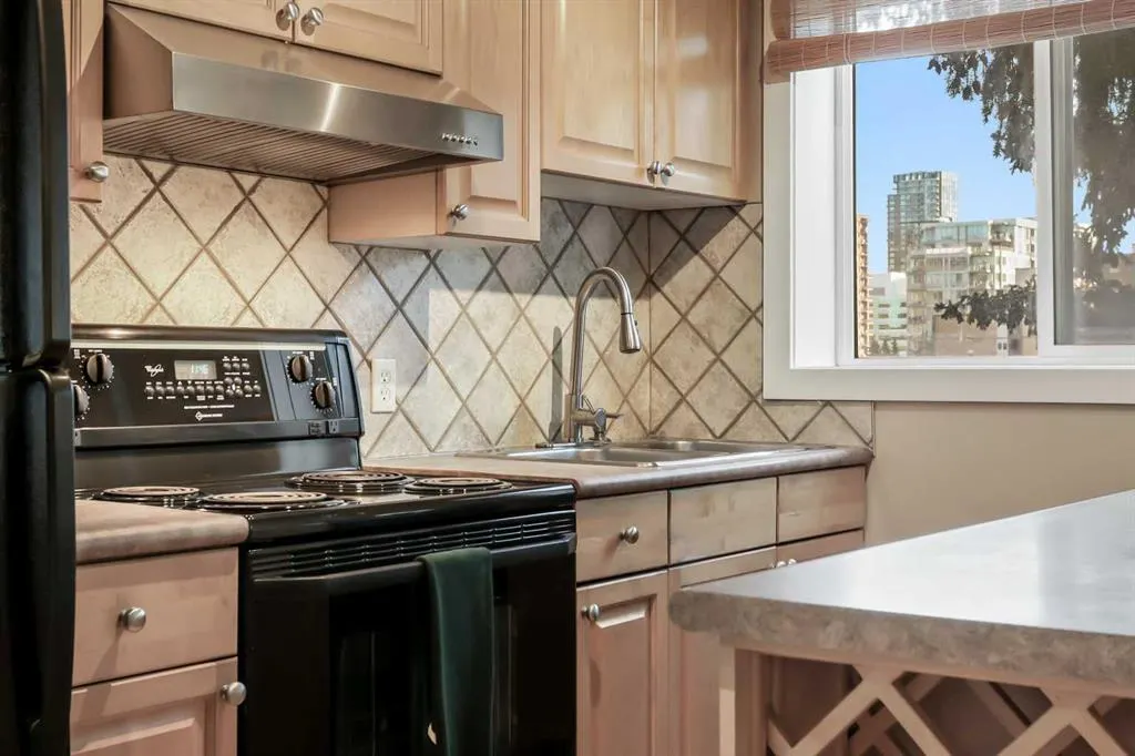 1411 7 Street SW, #302