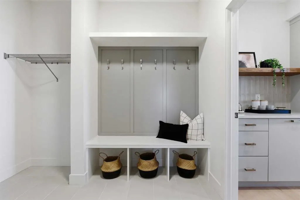 11 Rowmont Gardens NW