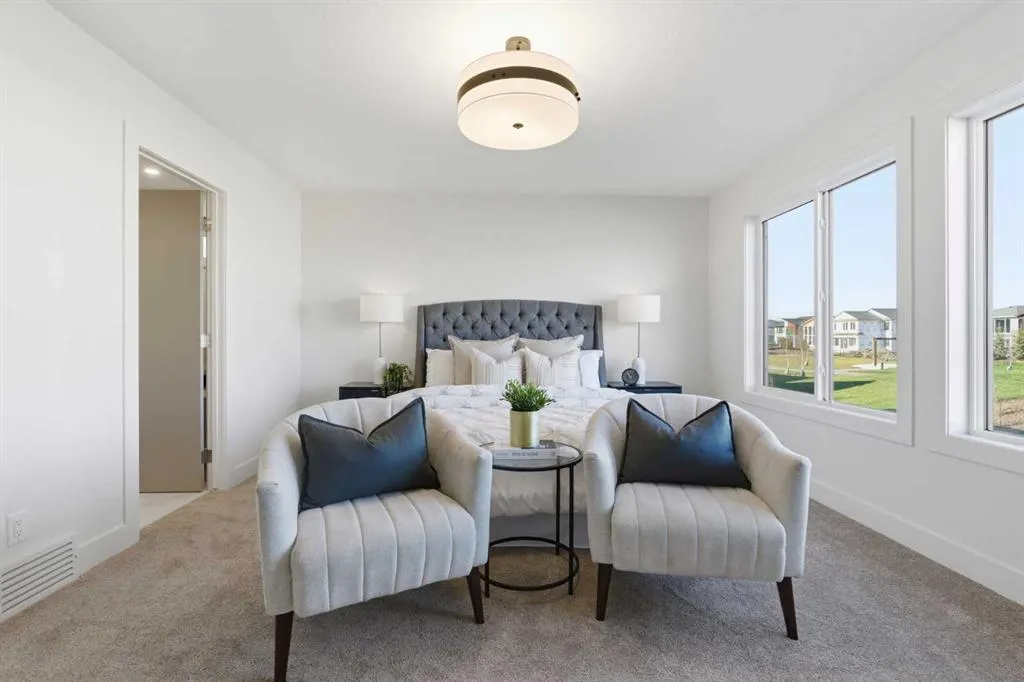 11 Rowmont Gardens NW