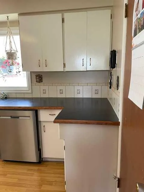 11409 103 Street Street