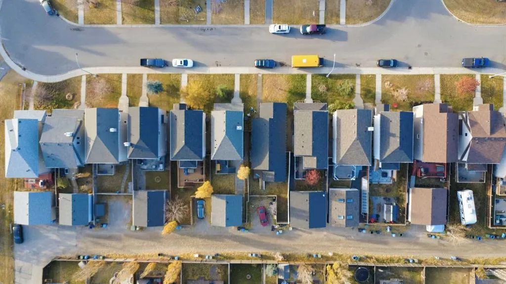 196 Copperstone Terrace SE