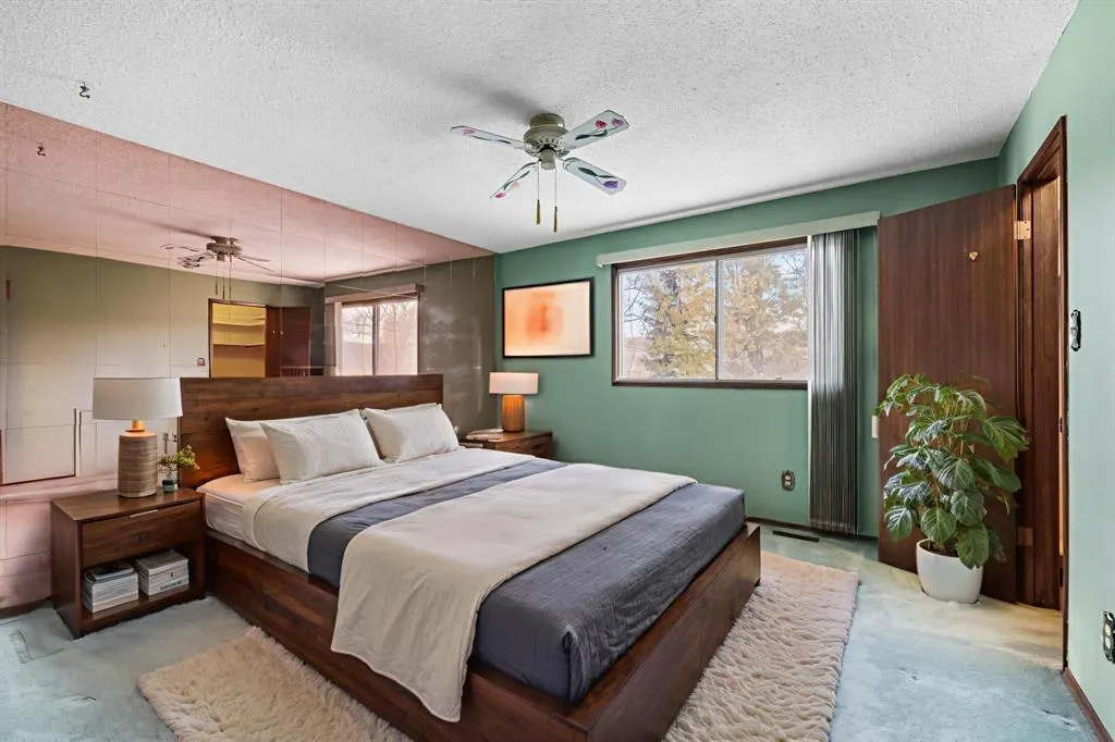 3375 Breton Close NW