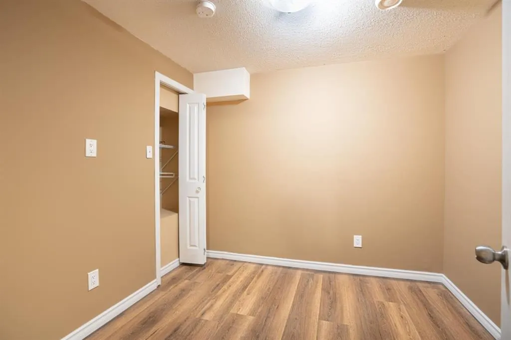 269 Skyview Shores Manor NE