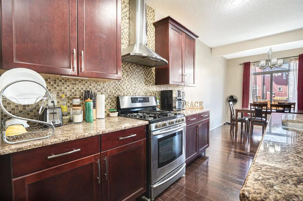 269 Skyview Shores Manor NE