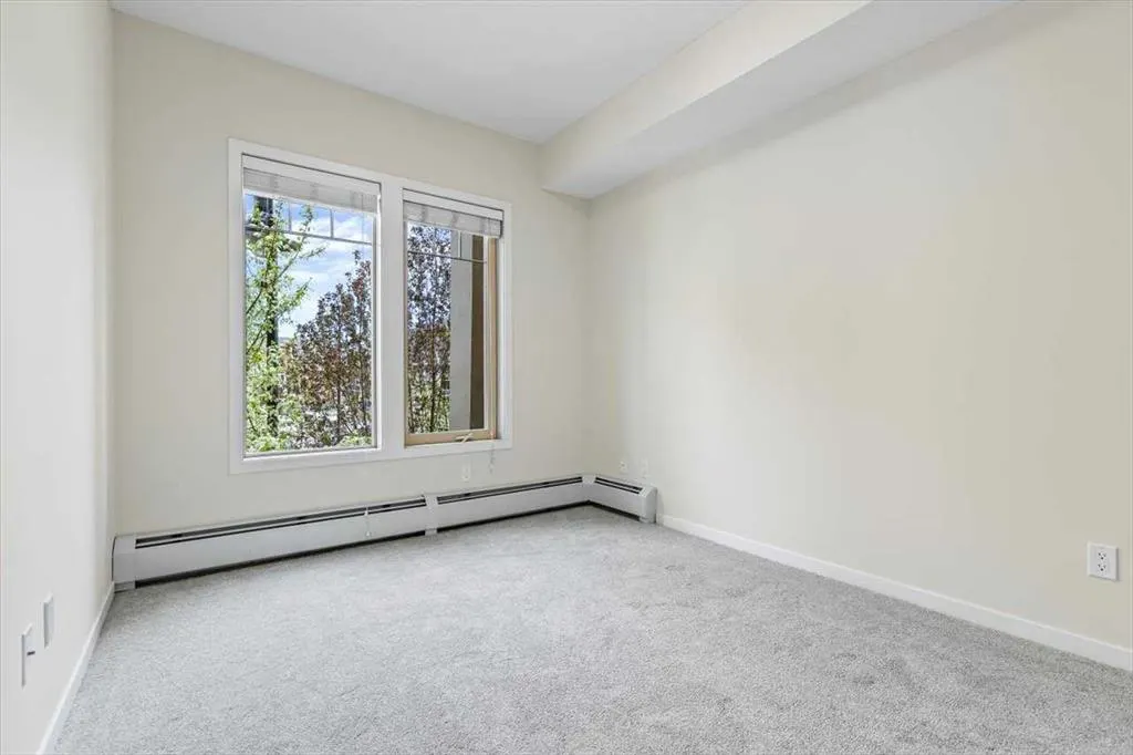 10 Mahogany Mews SE, #218