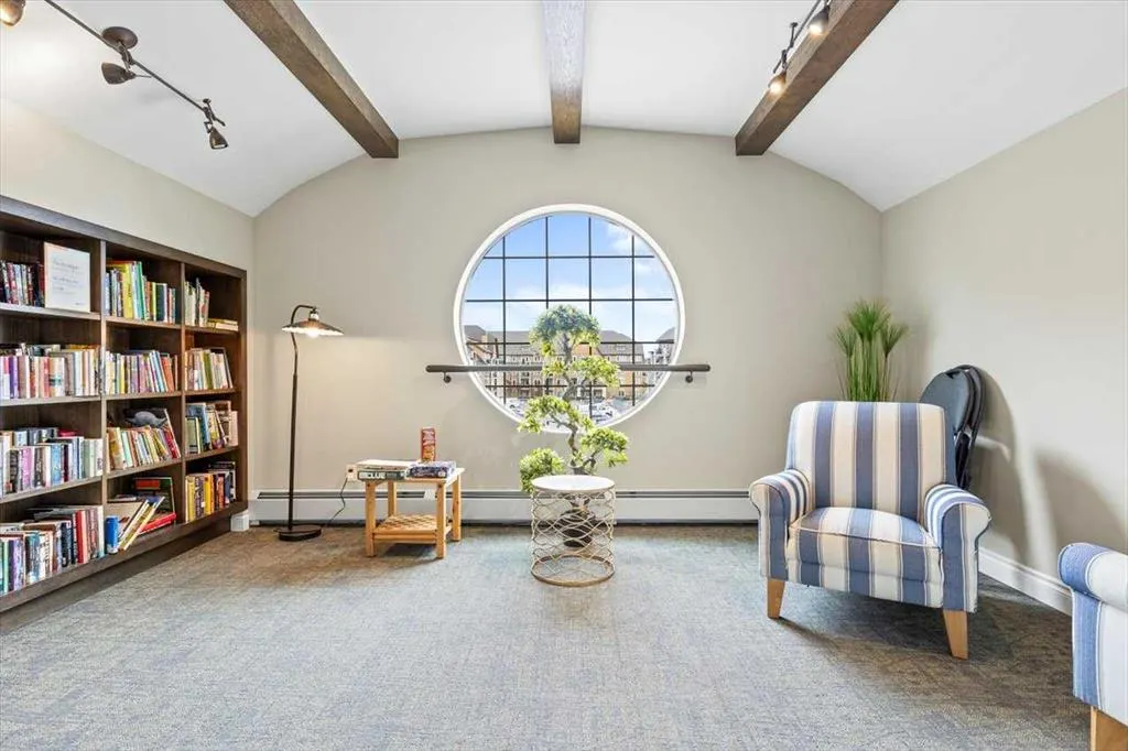 10 Mahogany Mews SE, #218