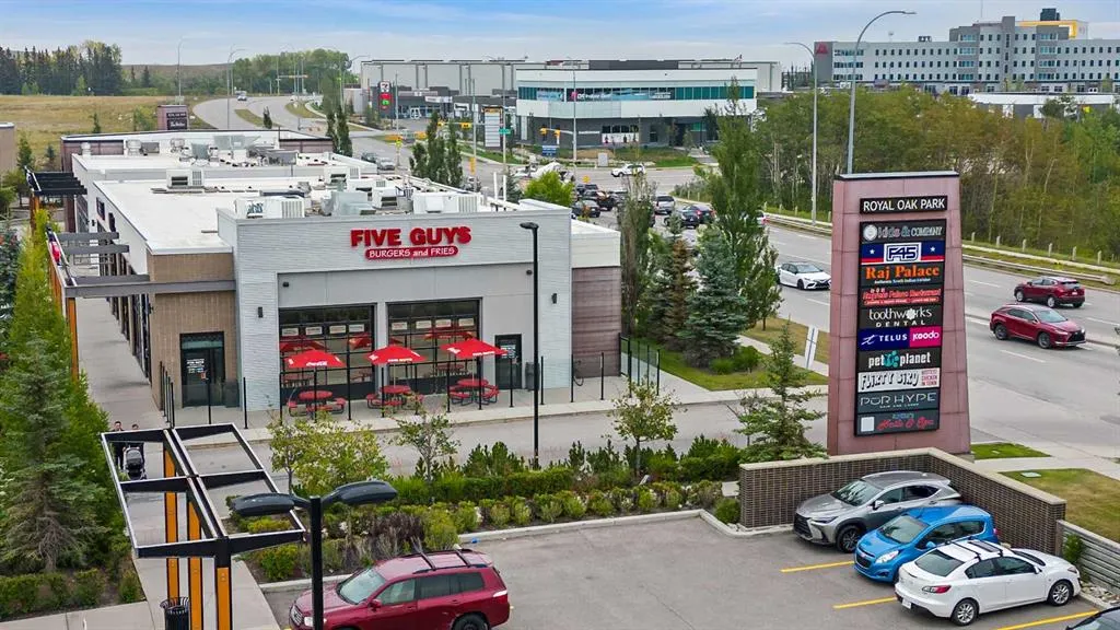 22 Royal Birch Way NW