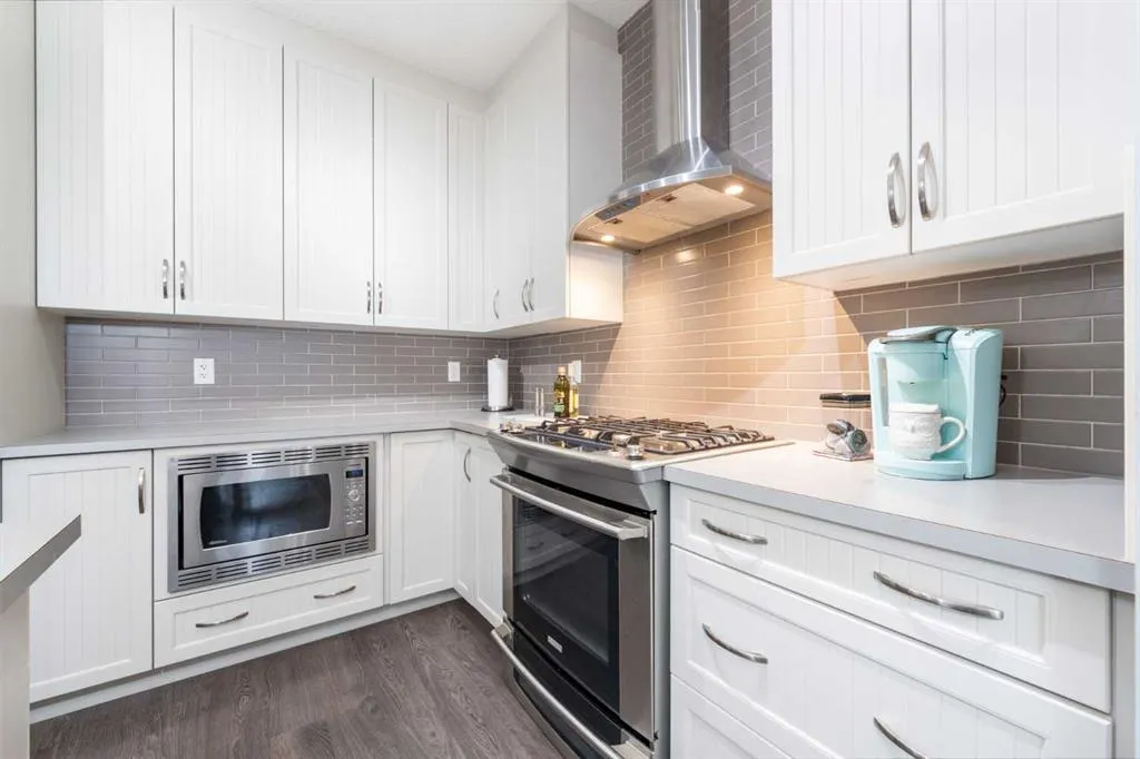 64 Copperpond Park SE