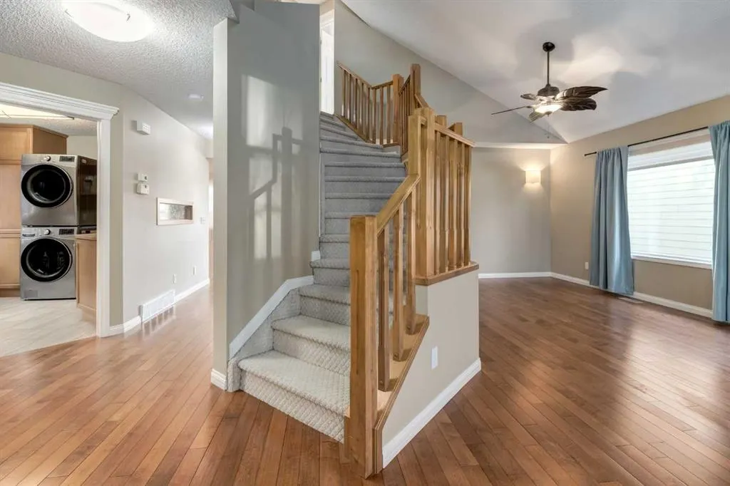 1880 Thornbird Road SE