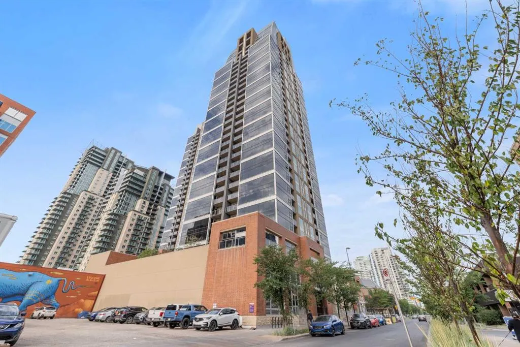 211 13 Avenue SE, #1708