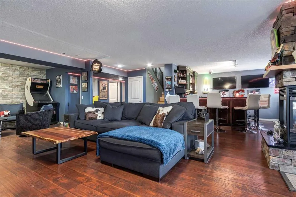 569 Boulder Creek Circle SE