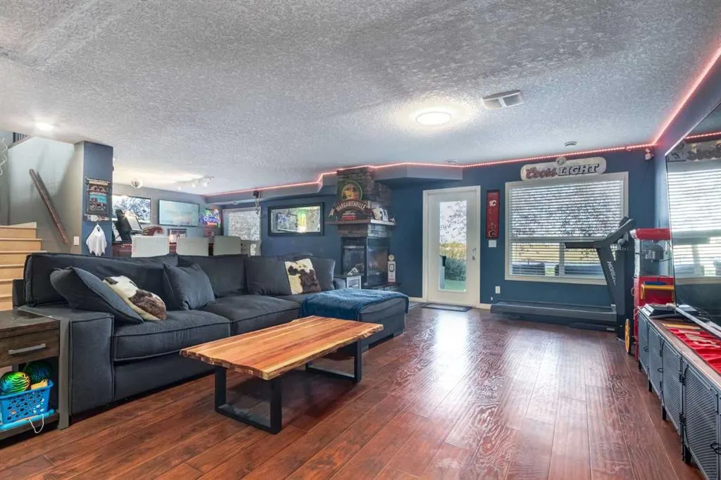 569 Boulder Creek Circle SE