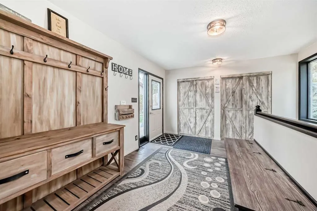 17 College Park Place