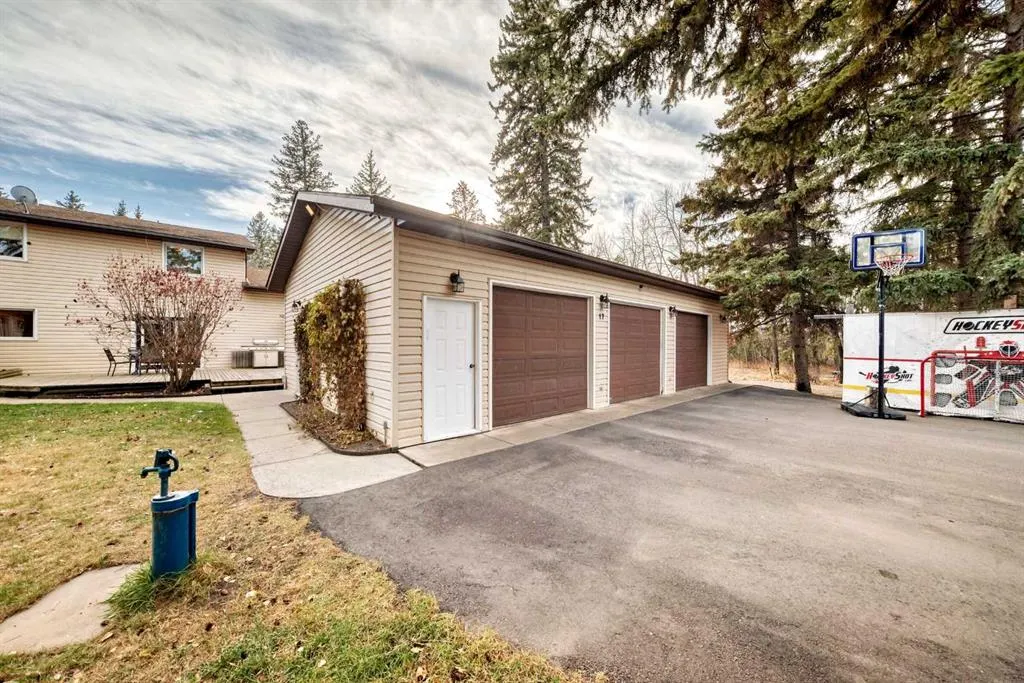 17 College Park Place