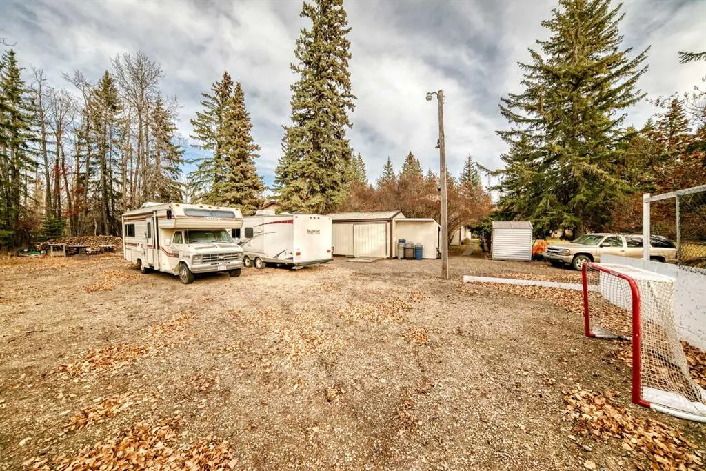 17 College Park Place