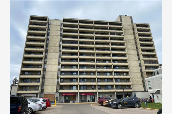 11721 Macdonald Drive, #400