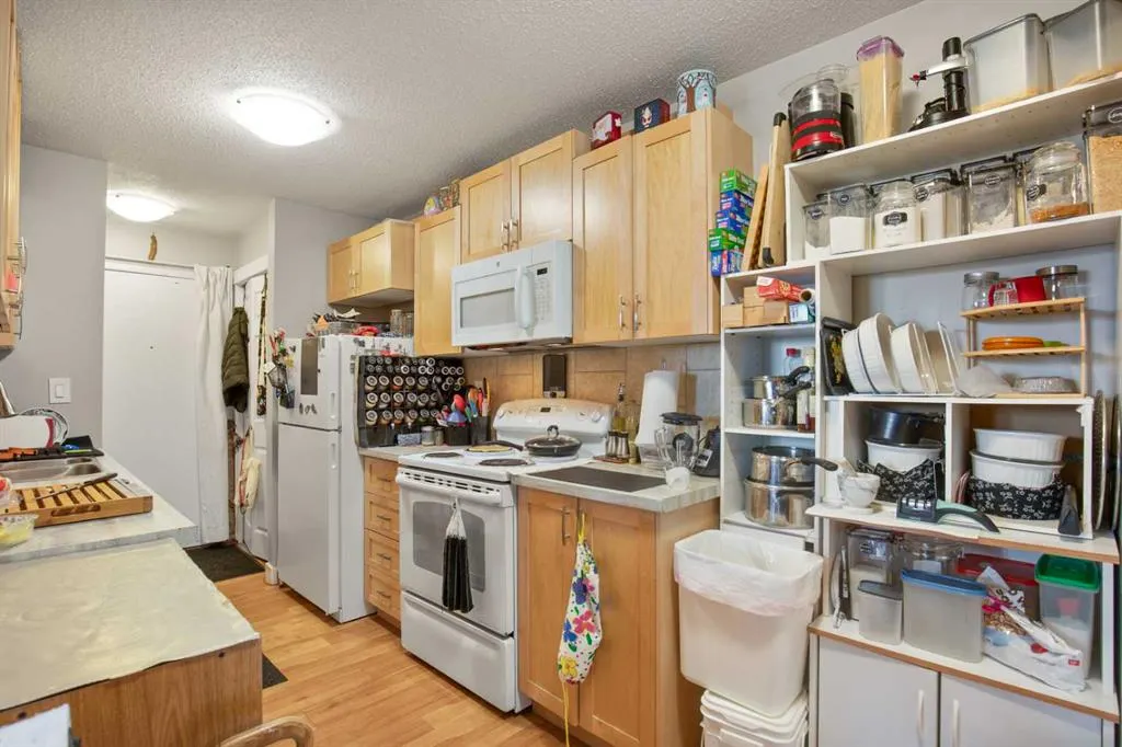 5904 51 Avenue, #101-304