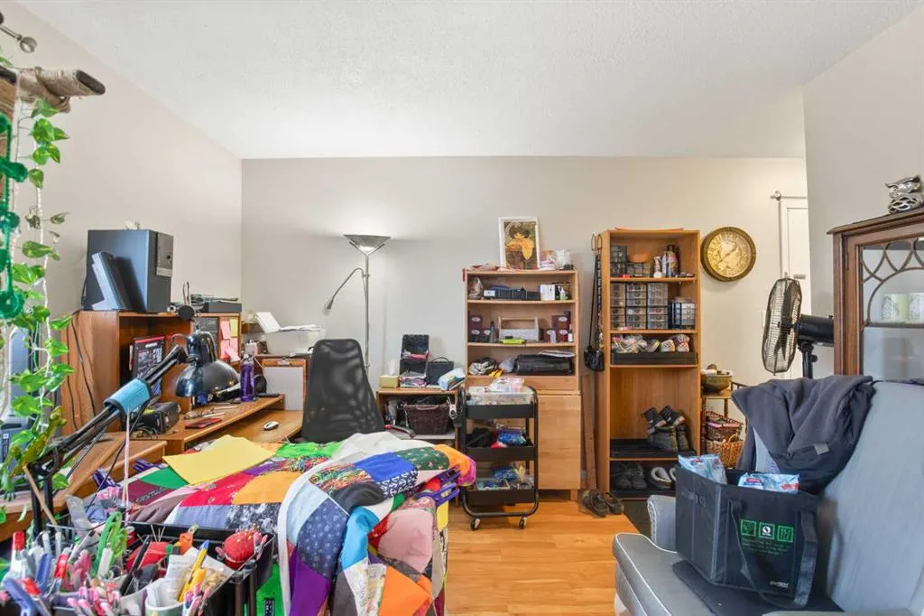 5904 51 Avenue, #101-304