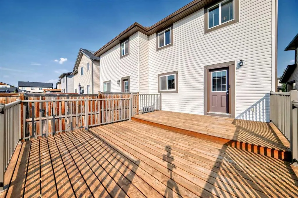 69 Skyview Point Green NE