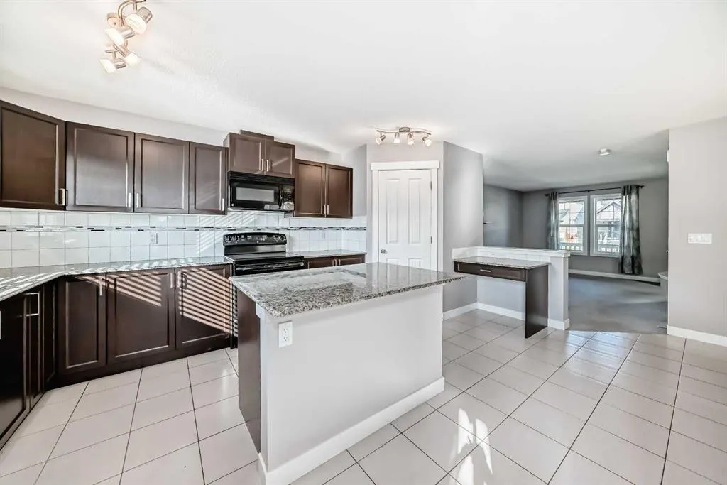 69 Skyview Point Green NE