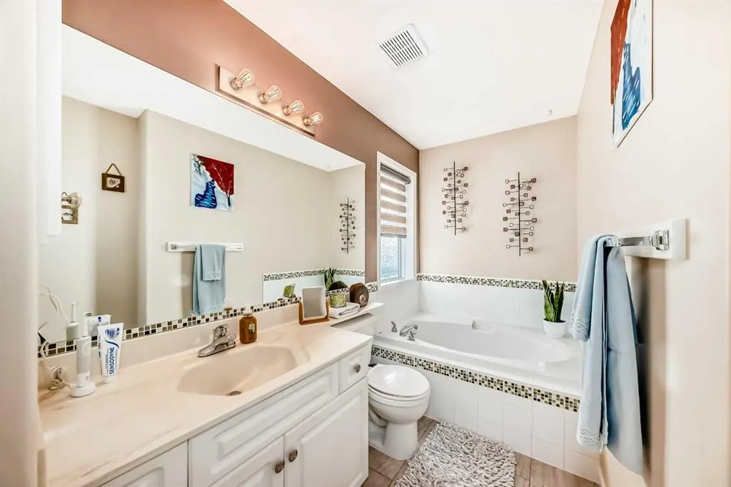 54 New Brighton Manor SE