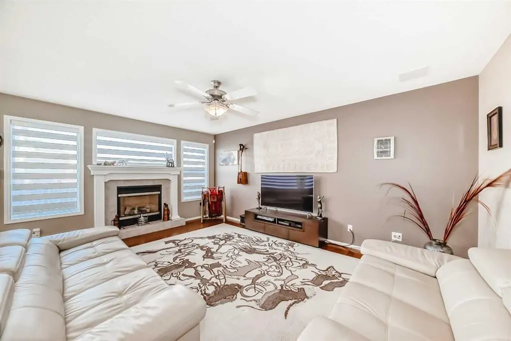 54 New Brighton Manor SE