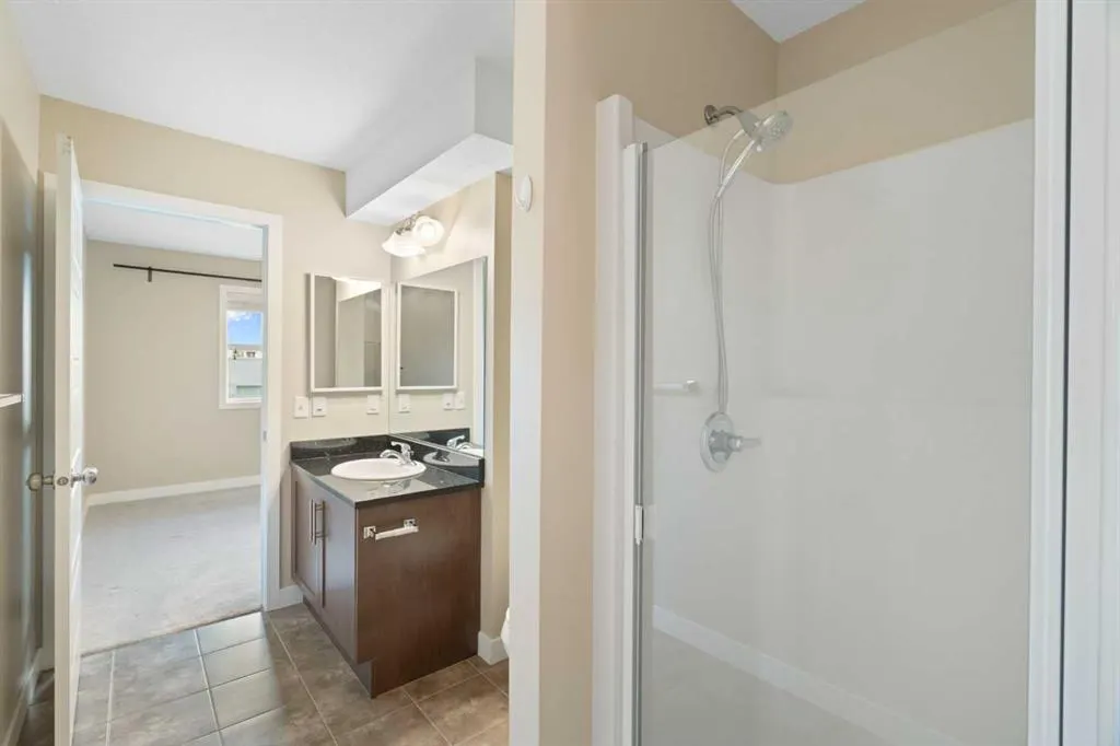 2781 Chinook Winds Drive SW, #3304