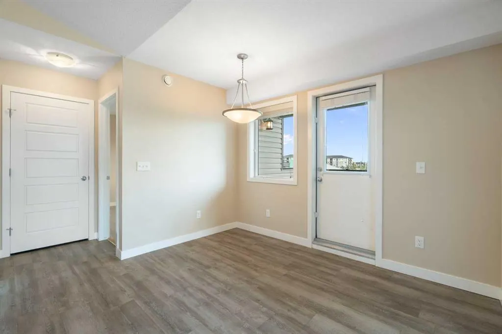 2781 Chinook Winds Drive SW, #3304