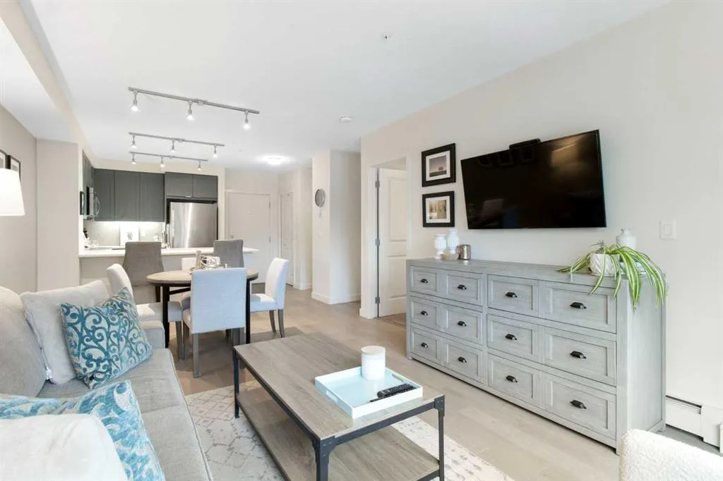 25 Auburn Meadows Avenue SE, #128