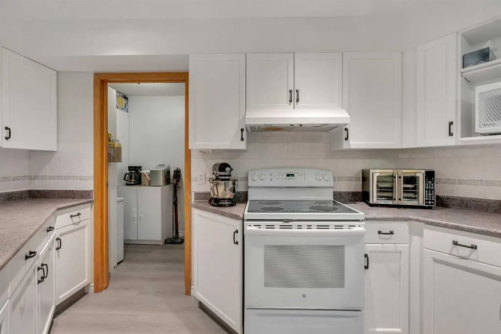 7229 Sierra Morena Boulevard SW, #122