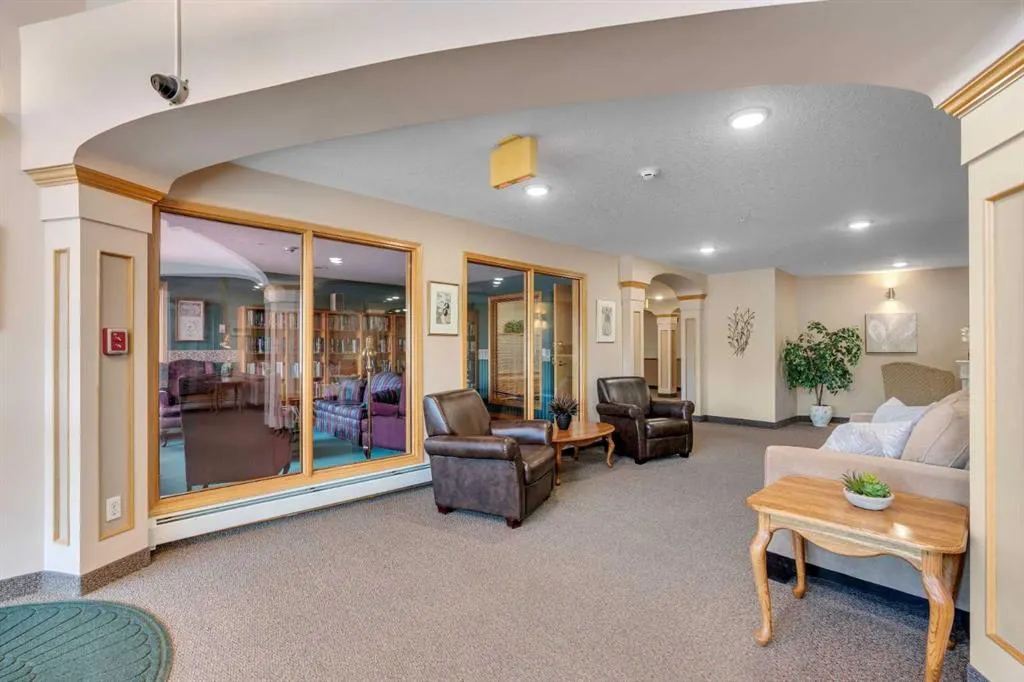 7229 Sierra Morena Boulevard SW, #122