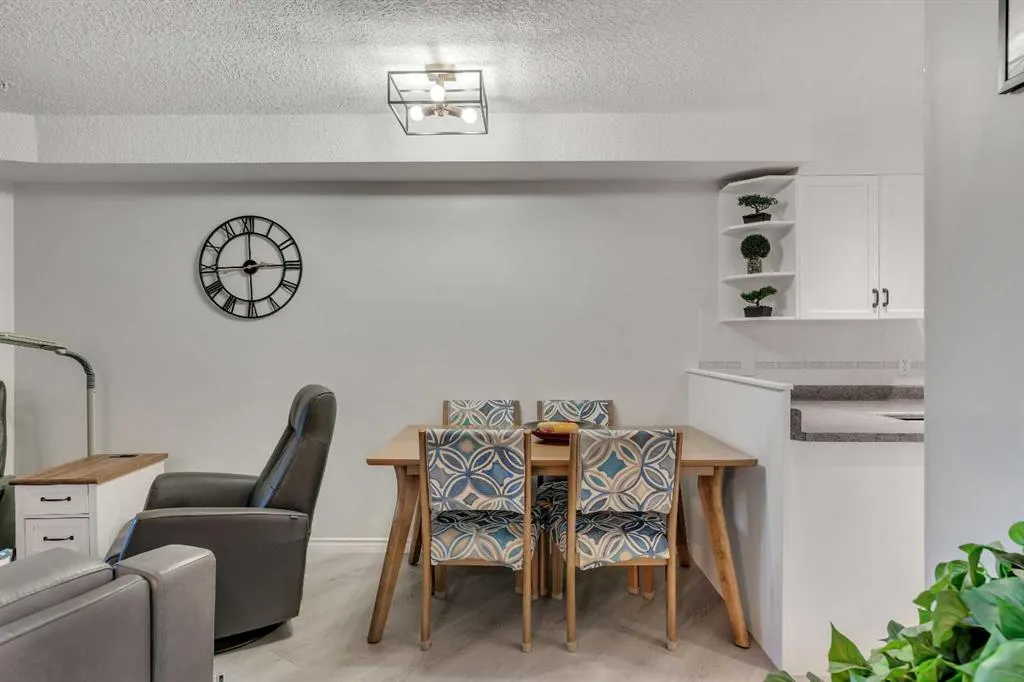 7229 Sierra Morena Boulevard SW, #122