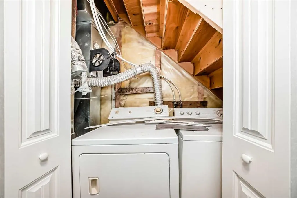 121 Martin Crossing Manor NE