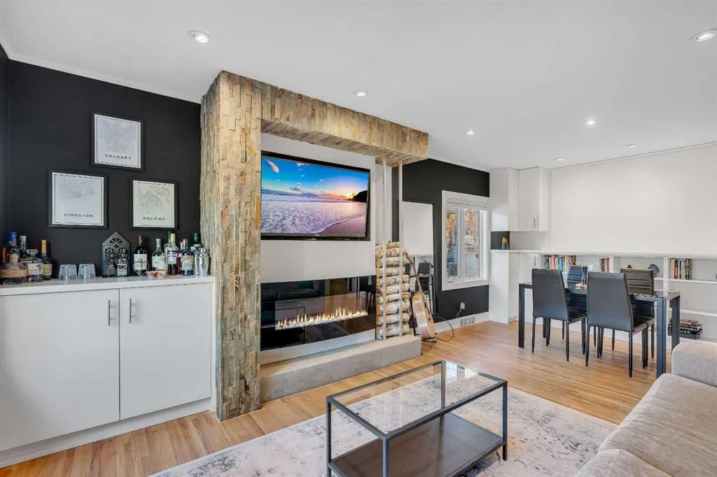 1113 Child Avenue NE