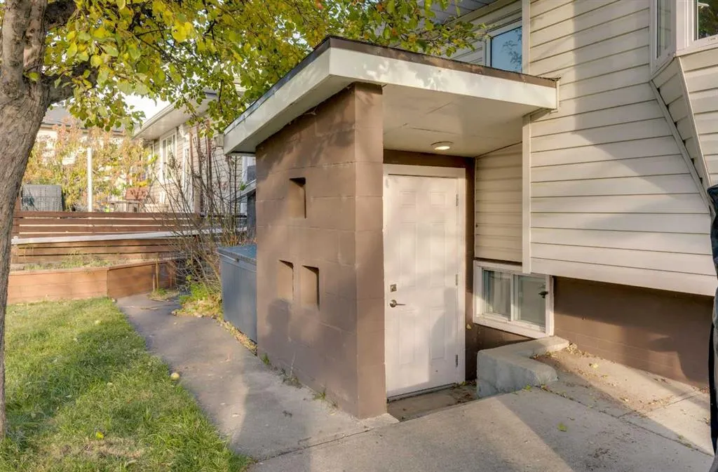 1113 Child Avenue NE